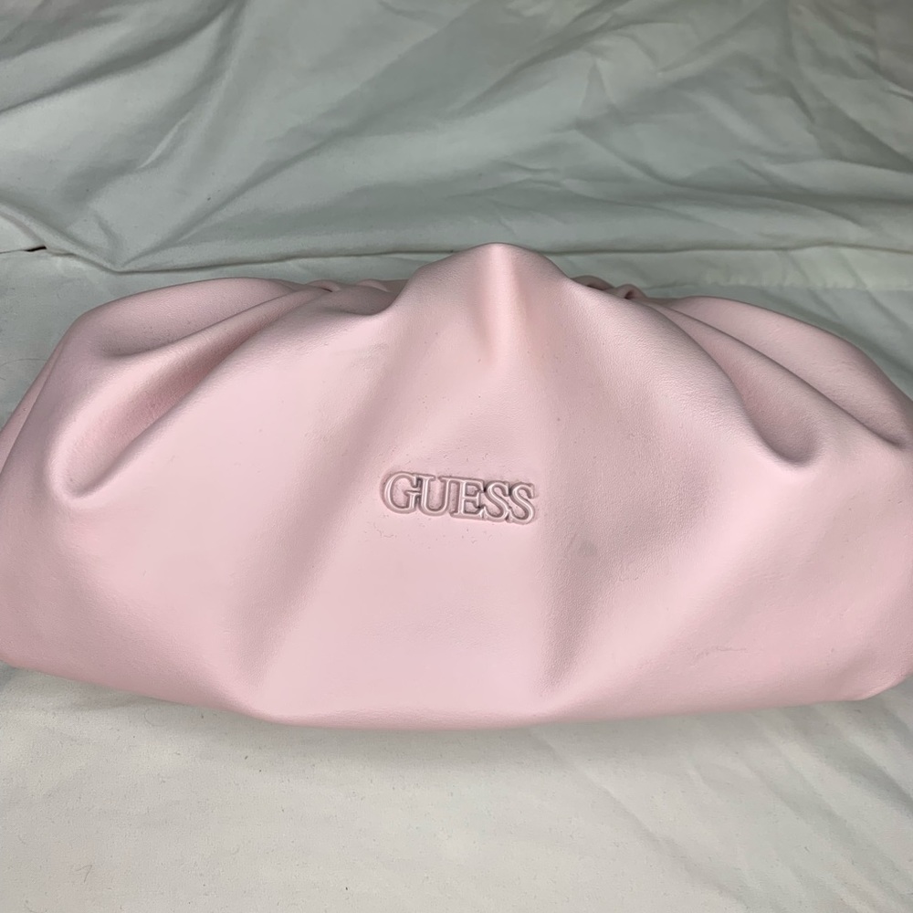 Guess purse - Picture 2 of 6